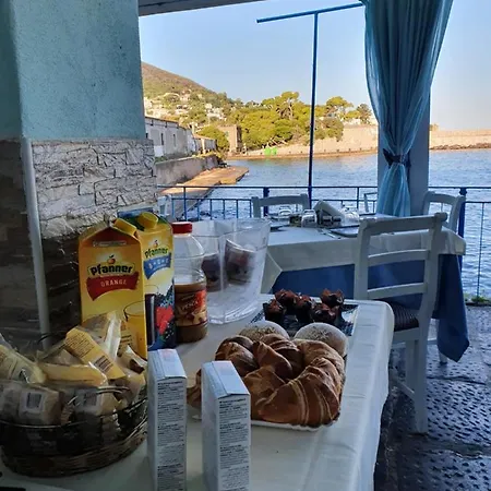 Clipper Frühstückspension Ischia